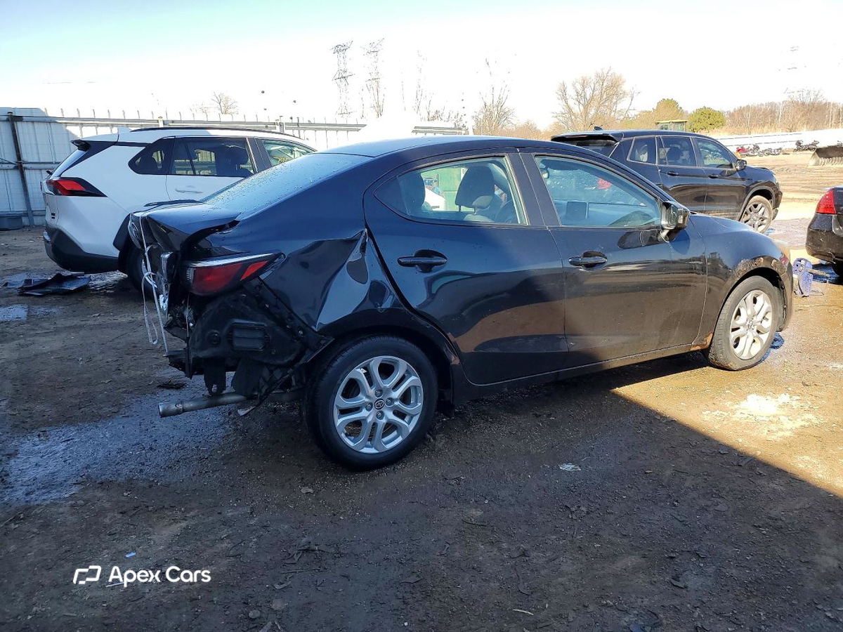 Scion iA 2016
