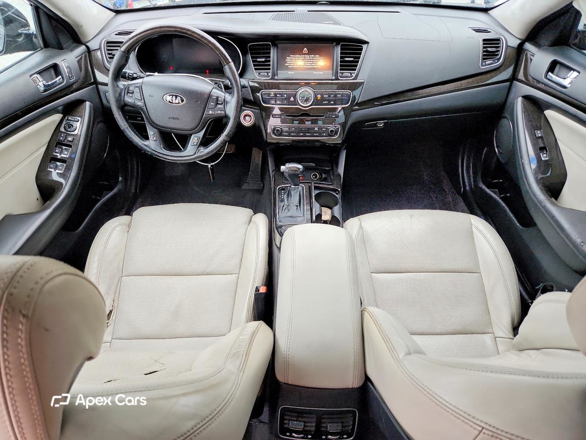 Kia Cadenza 2014