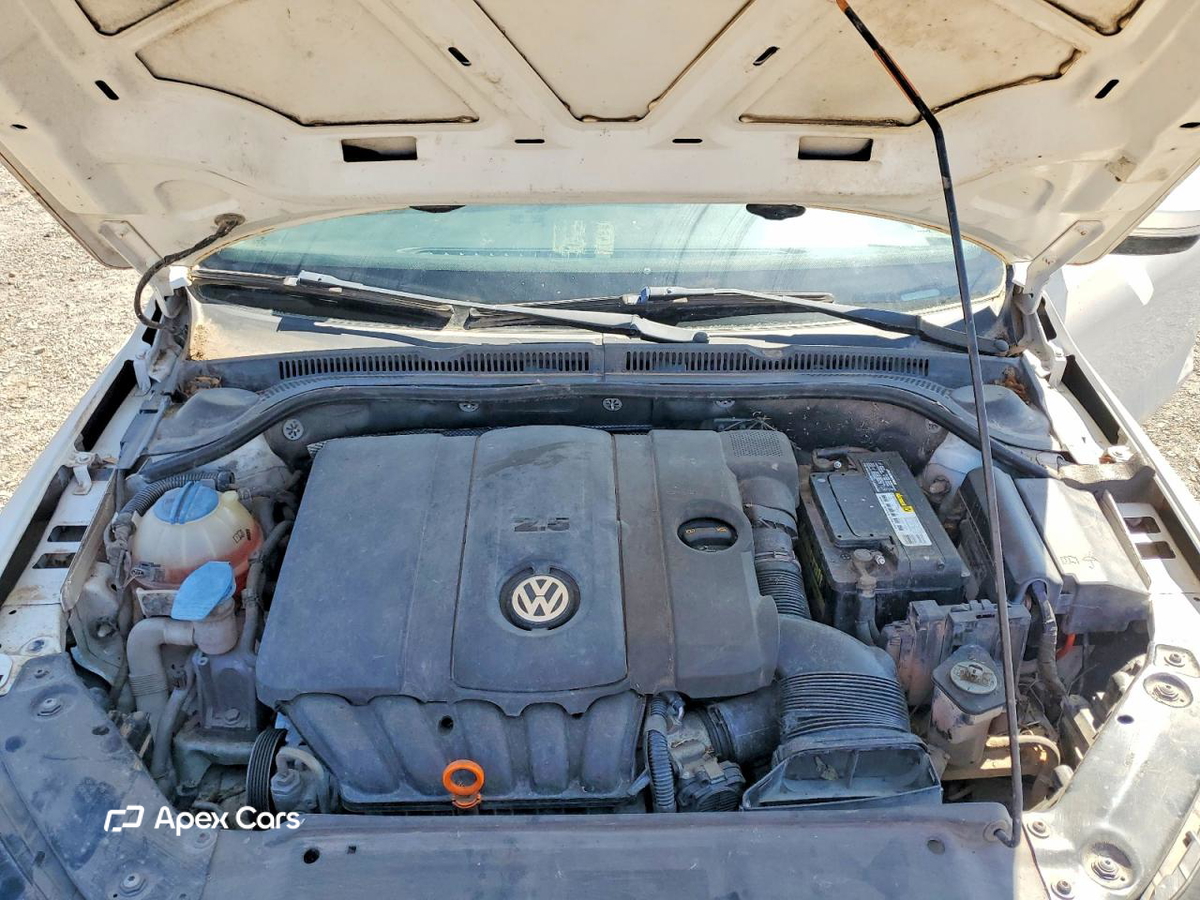 Volkswagen Jetta 2013