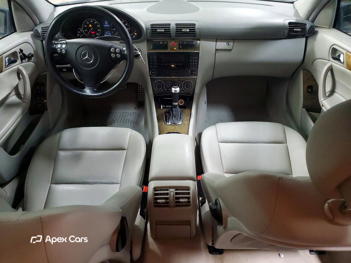 Mercedes-Benz  2007