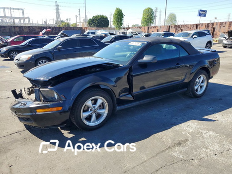 Ford Mustang 2007 - Image 1 of 13