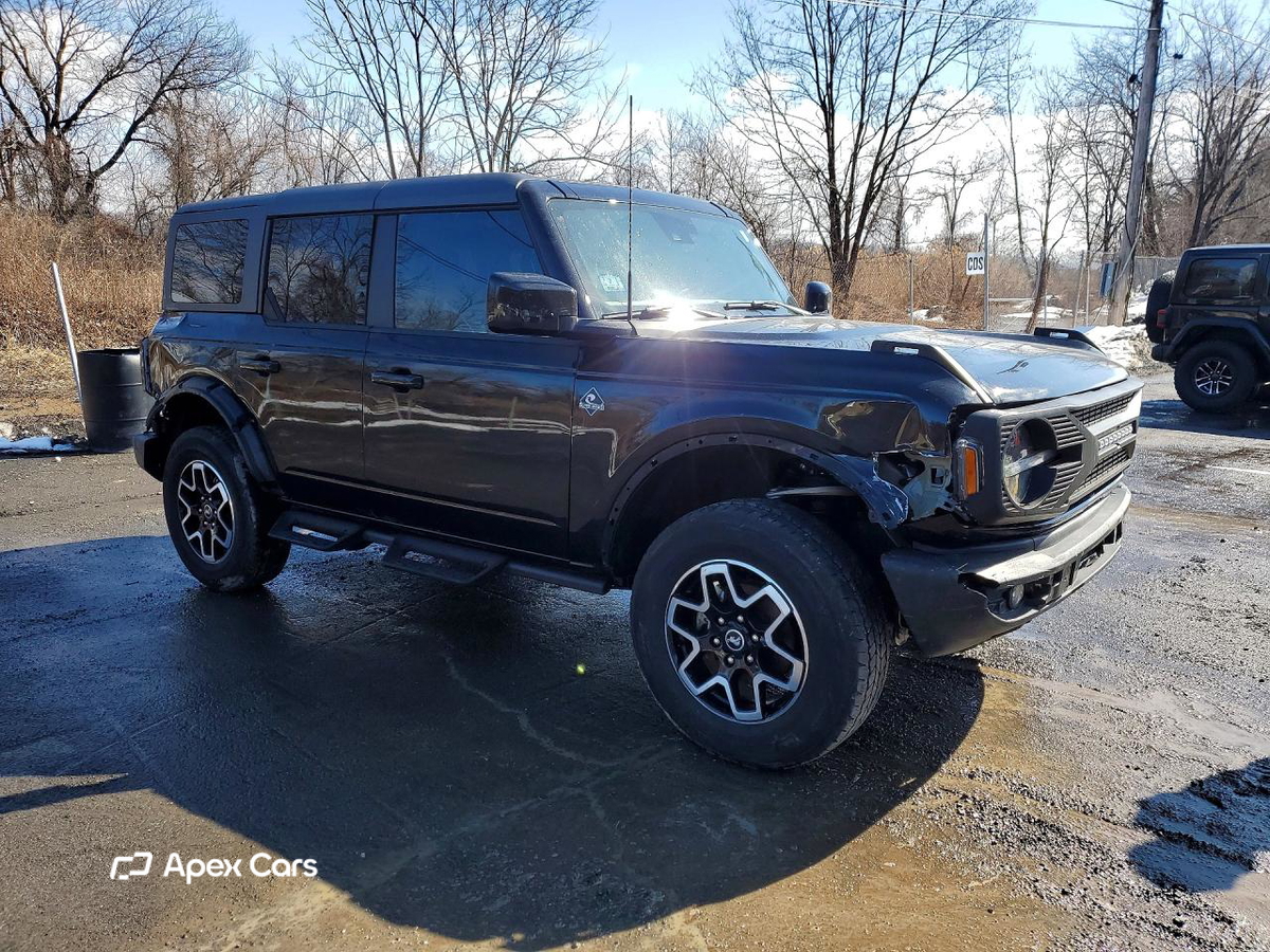 Ford Bronco 2024