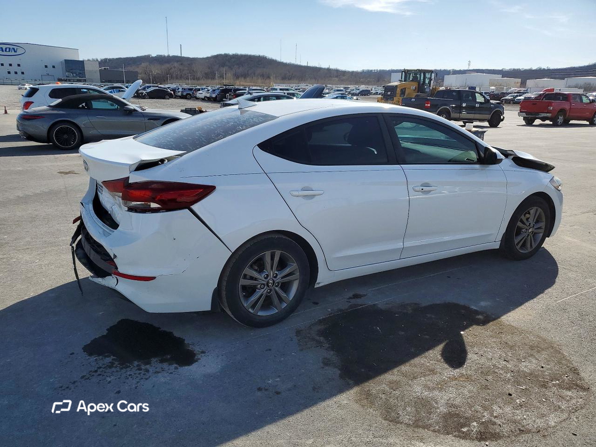 Hyundai Elantra 2018