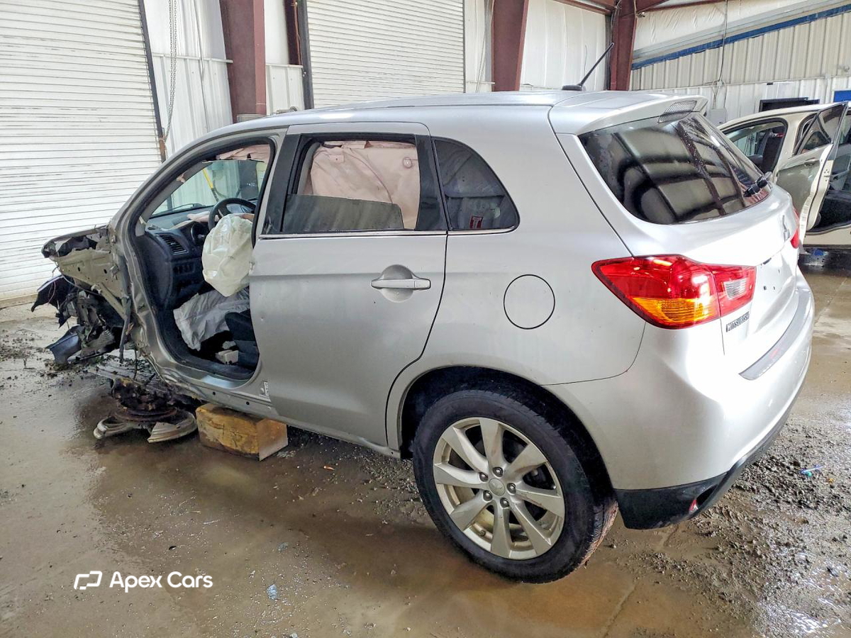 Mitsubishi Outlander 2014