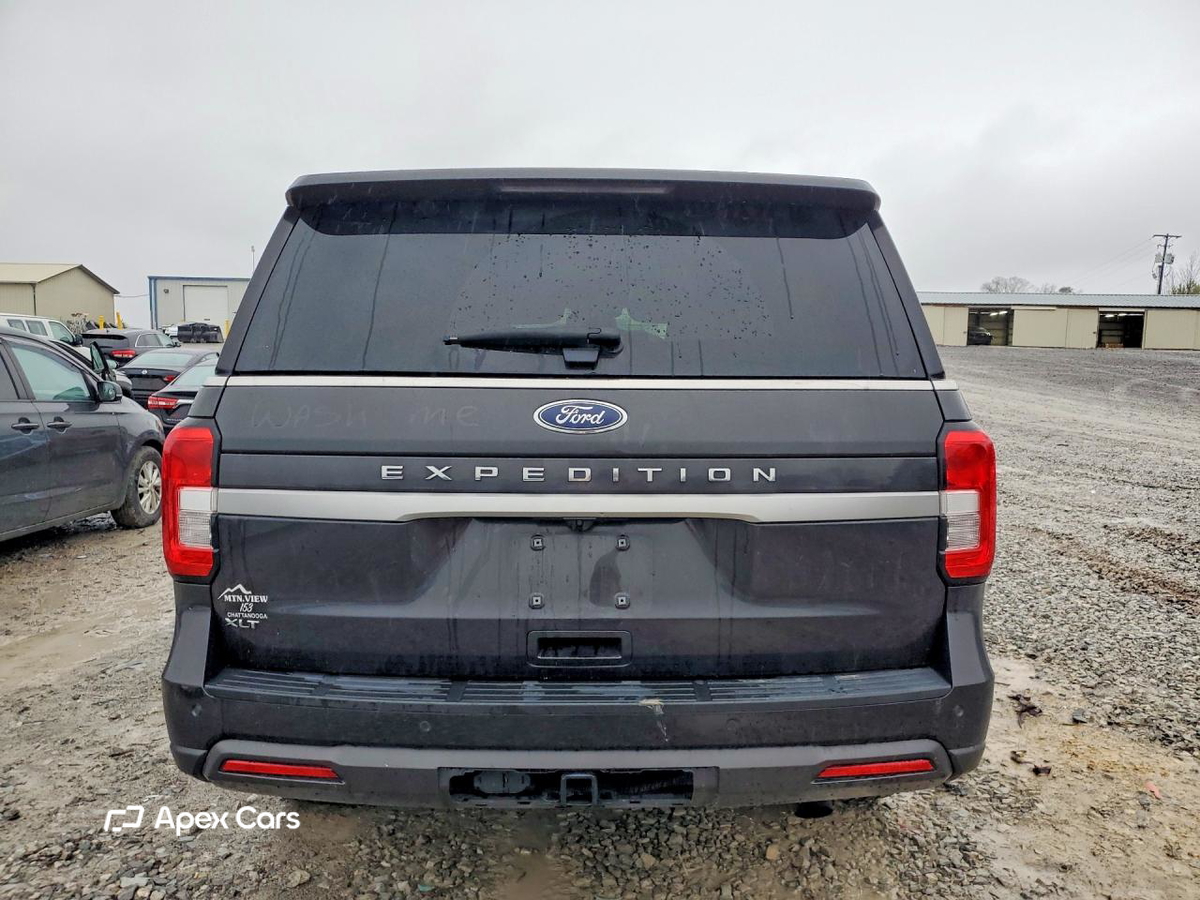 Ford Expedition 2022