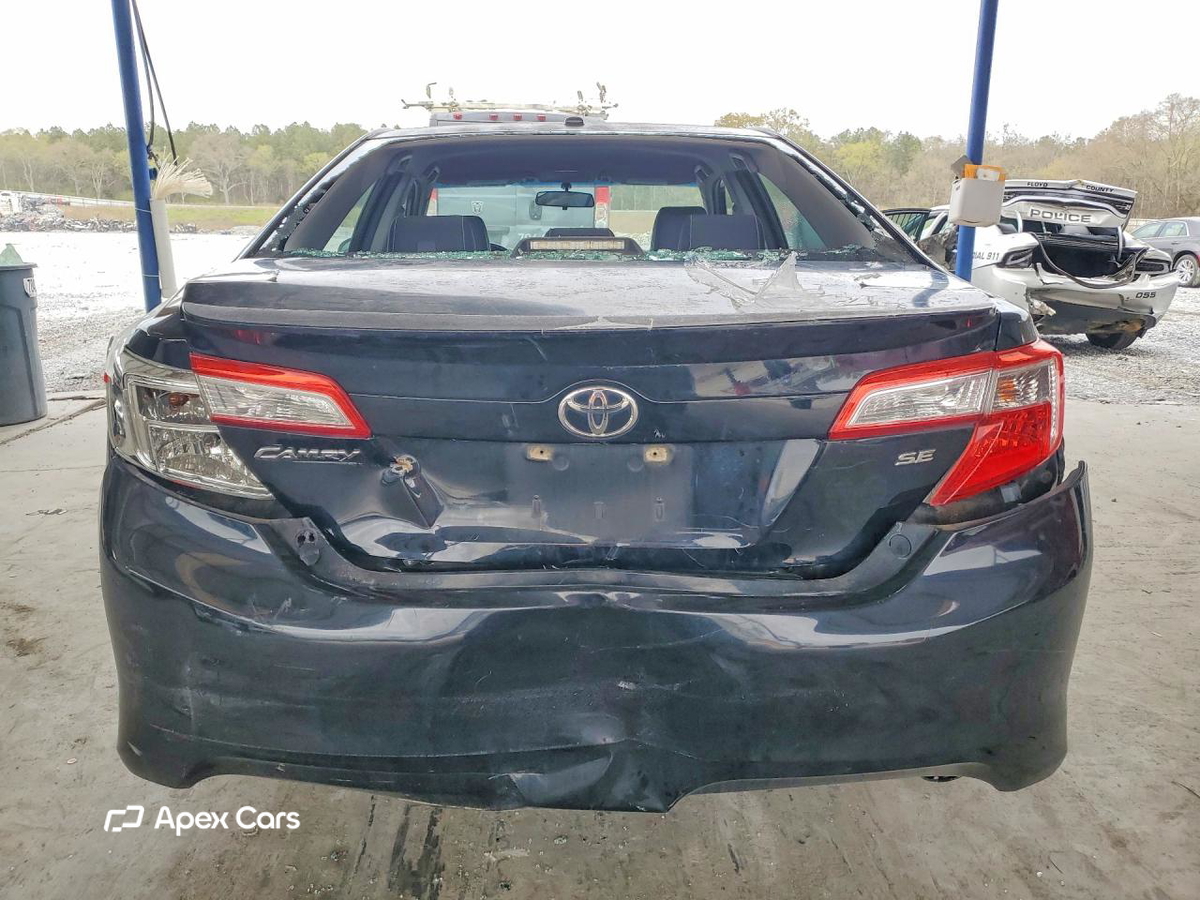 Toyota Camry 2012