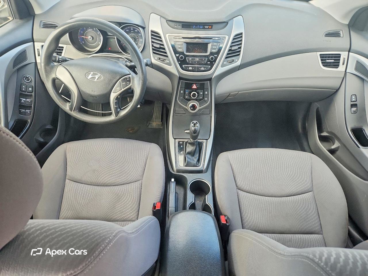 Hyundai Elantra 2015