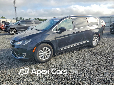 Chrysler Pacifica 2020 - Image 1 of 13