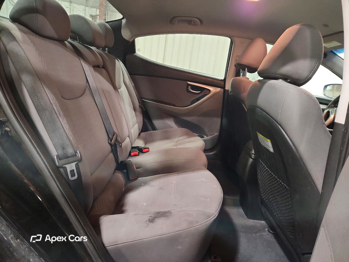 Hyundai Elantra 2014