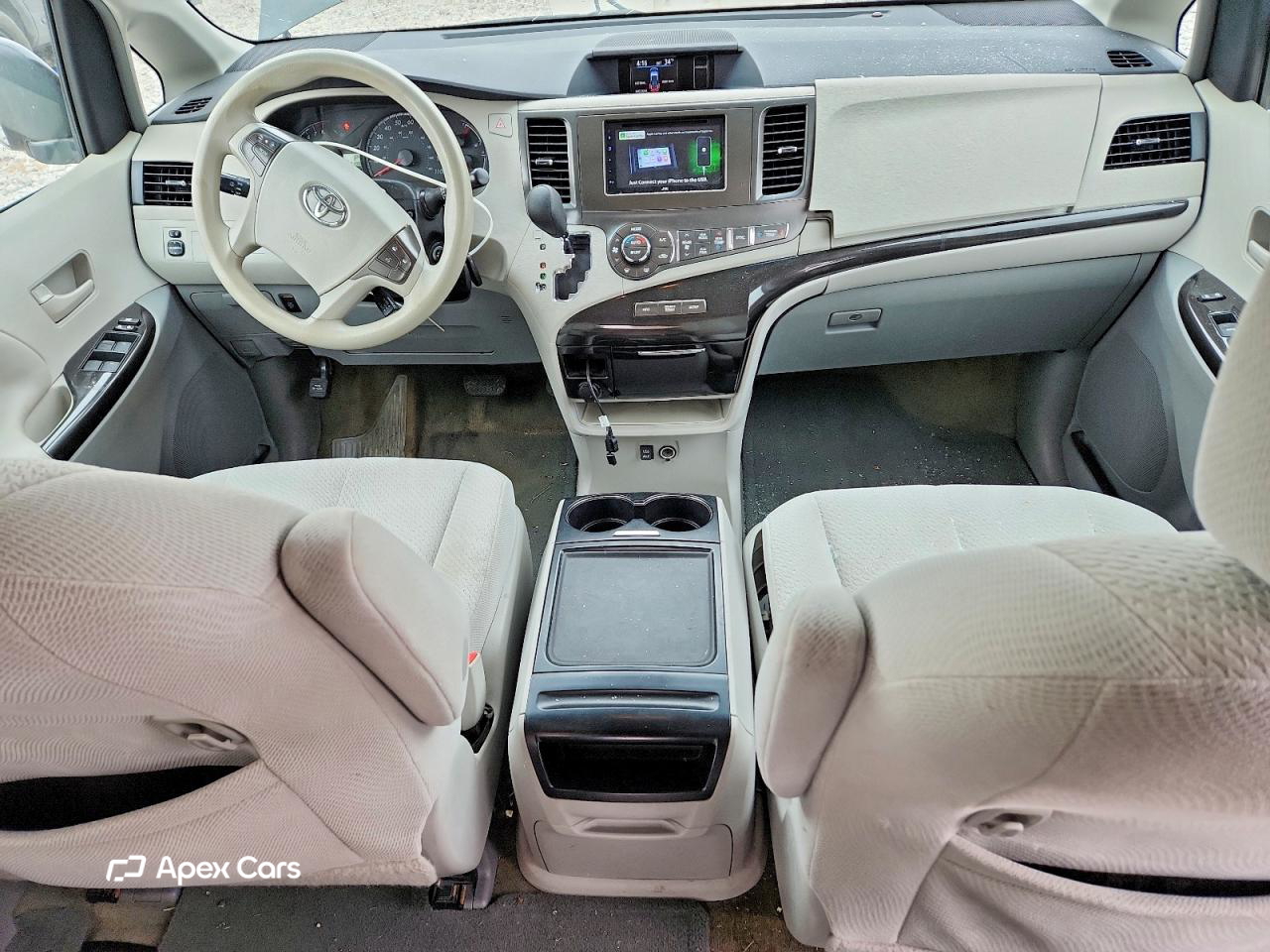 Toyota Sienna 2014