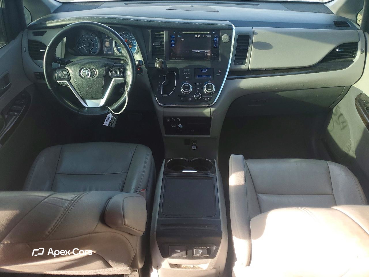 Toyota Sienna 2017