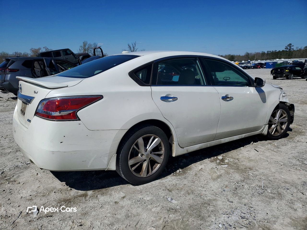 Nissan Altima 2014