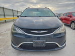 Chrysler Pacifica 2017