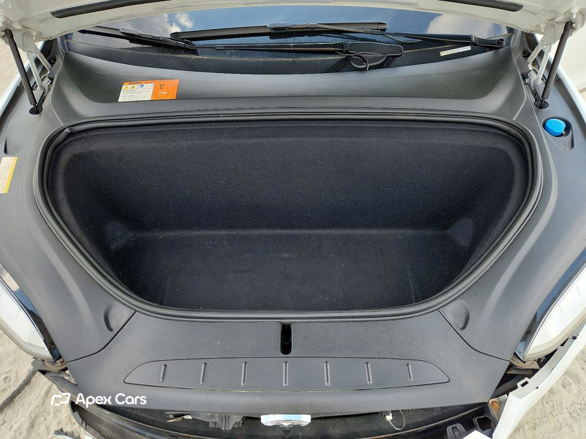 Tesla Model X 2016