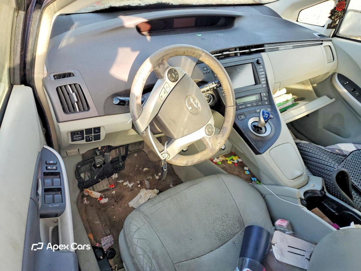 Toyota Prius 2011