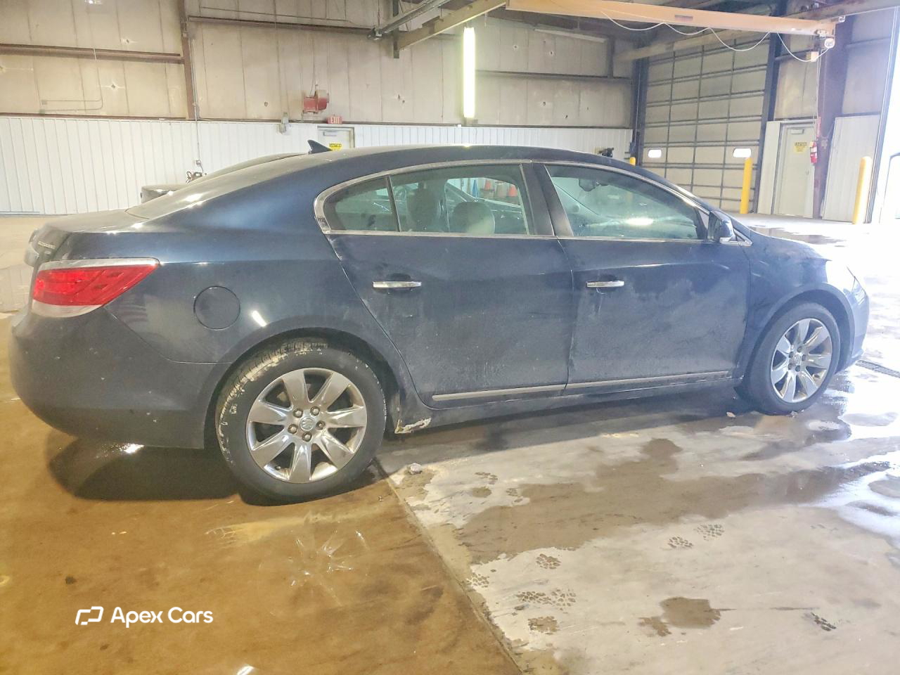 Buick LaCrosse 2011