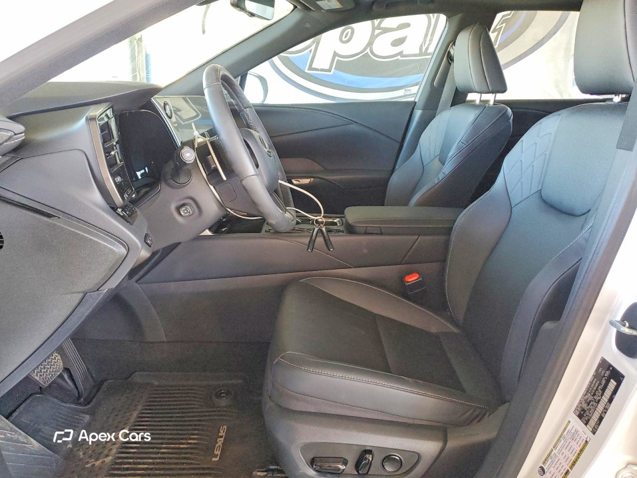 Lexus RX 2023