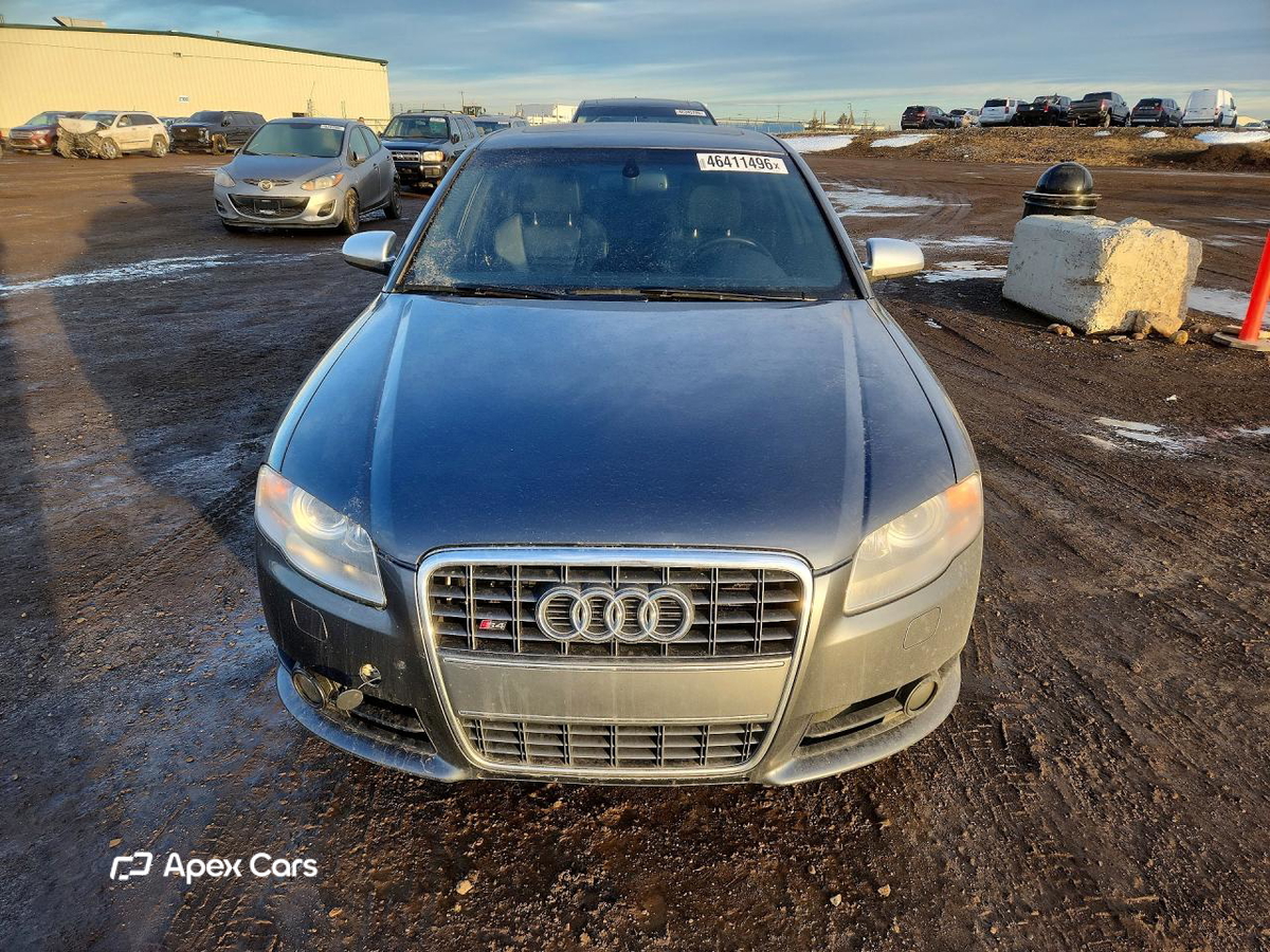 Audi RS4 2008