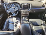 Chrysler 300 2017