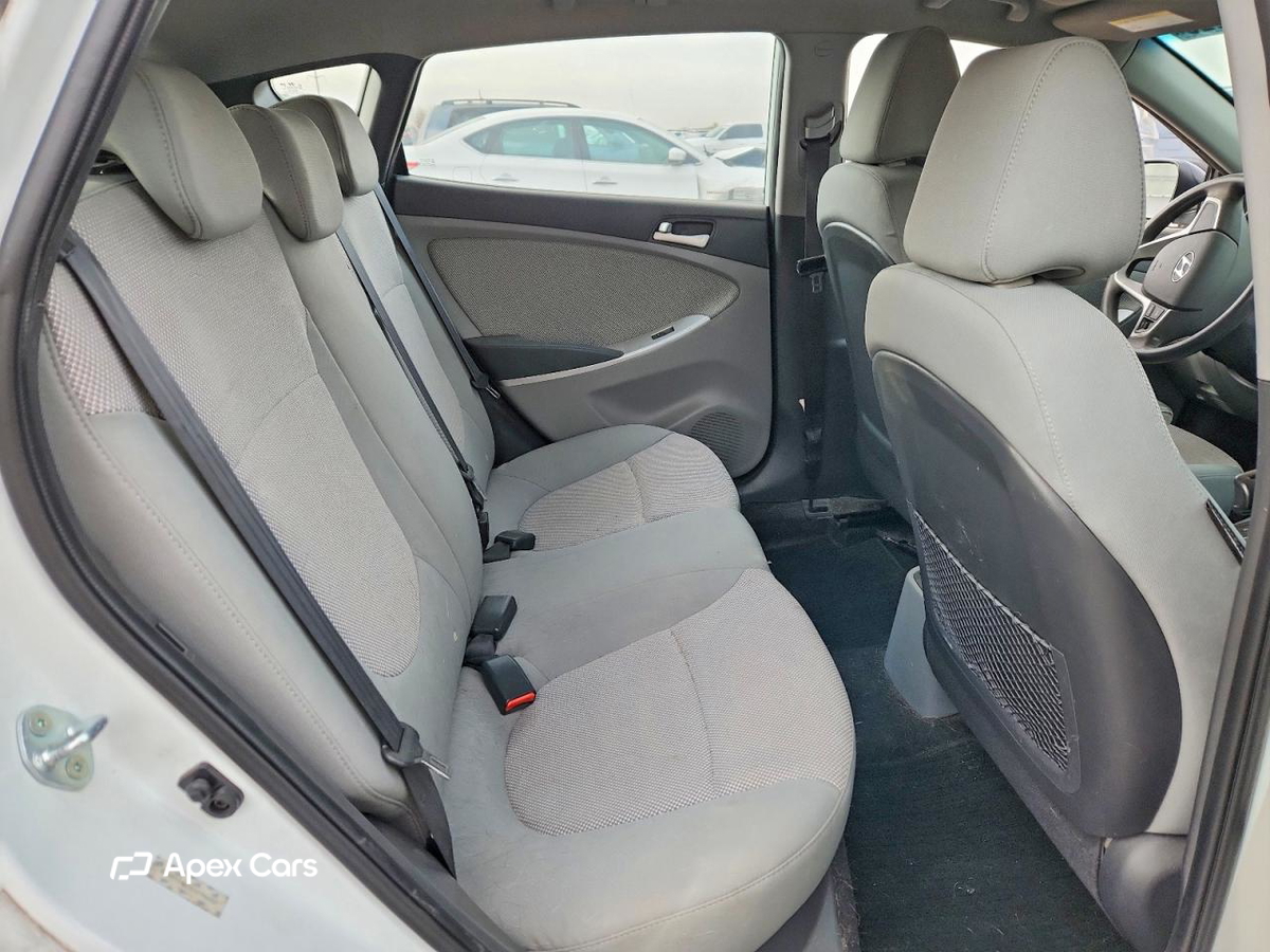 Hyundai Accent 2014
