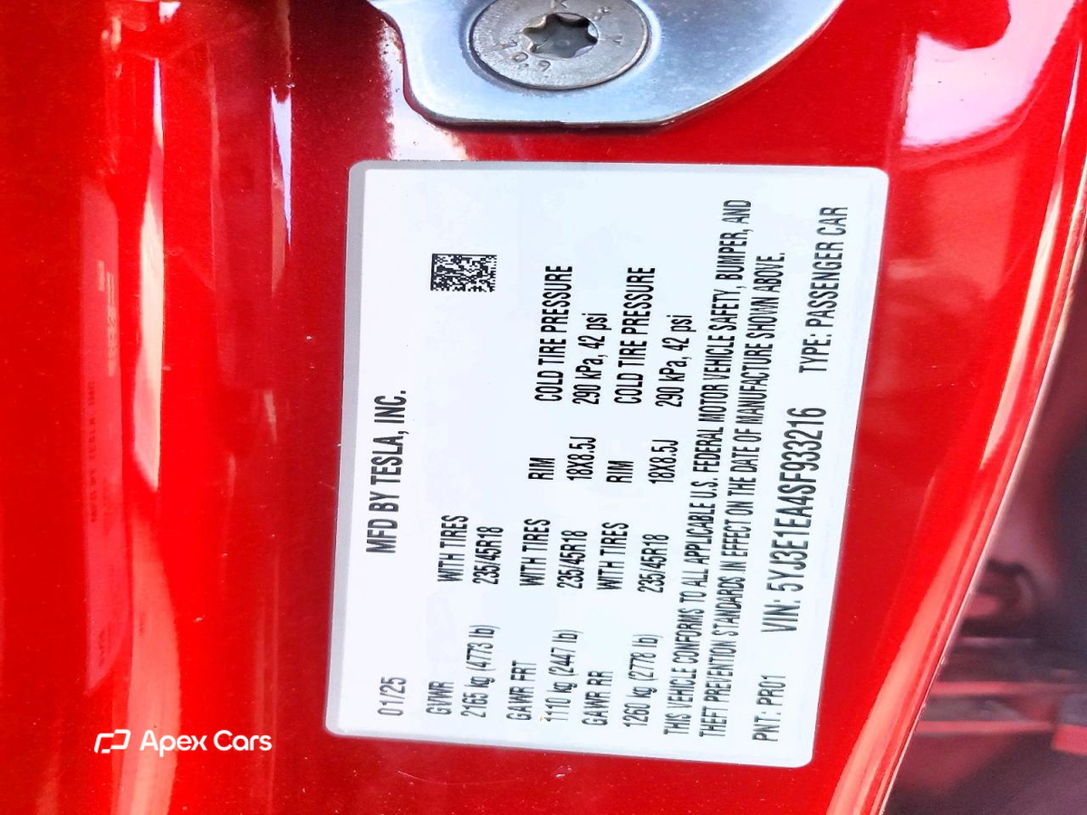 Tesla Model 3 2025
