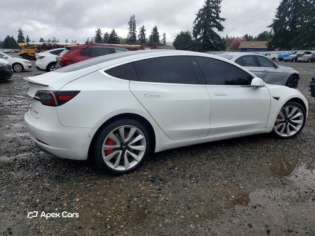 Tesla Model 3 2018