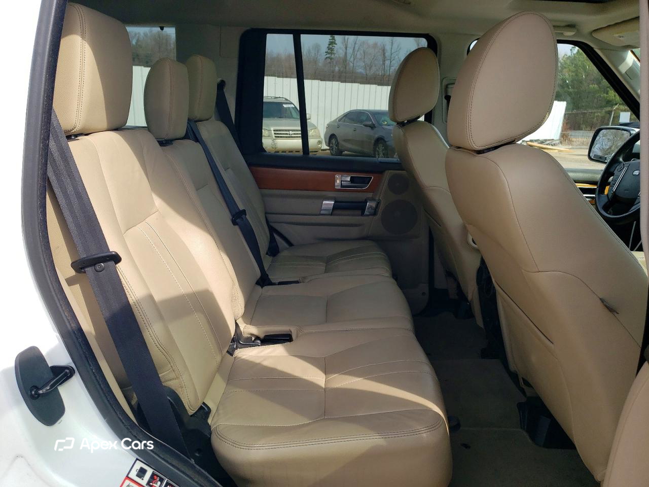 Land Rover LR4 2013
