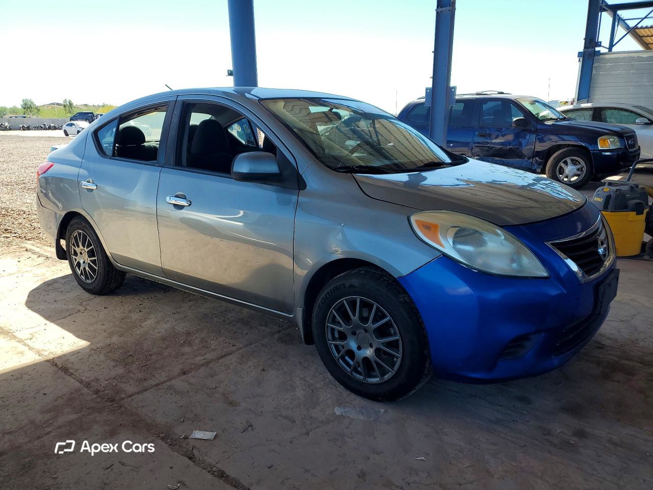 Nissan Versa 2014