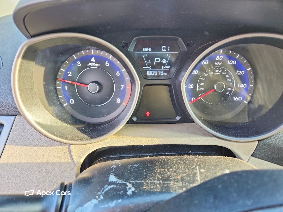Hyundai Elantra 2014