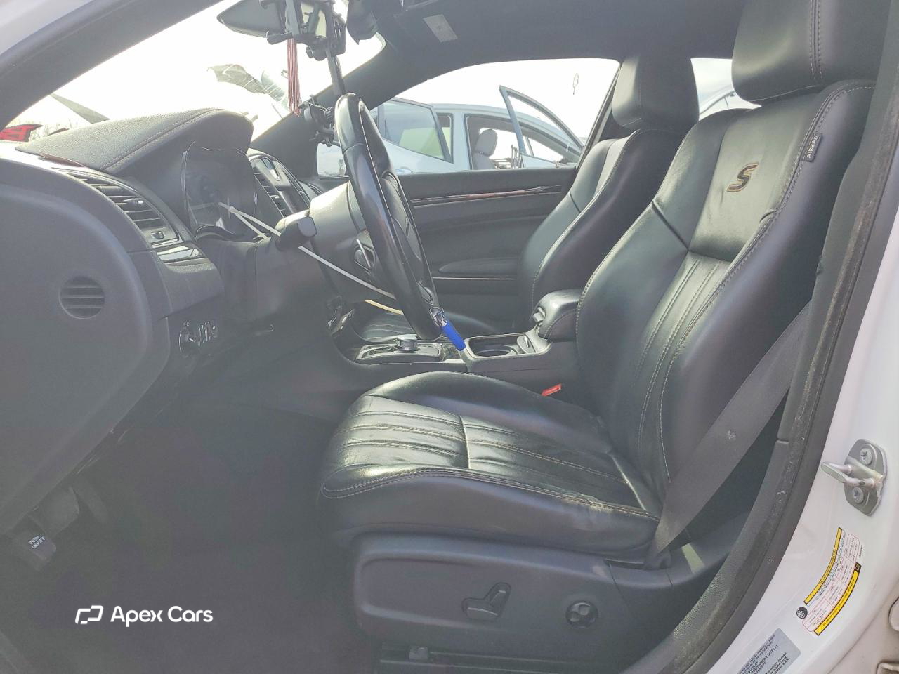 Chrysler 300 2017