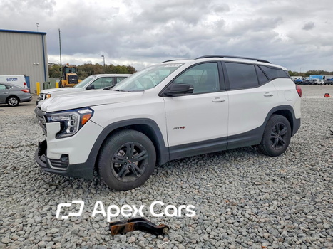 GMC Terrain 2023 - Image 1 of 13