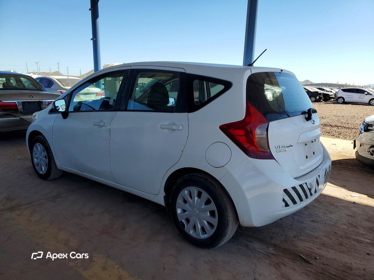 Nissan Versa 2016