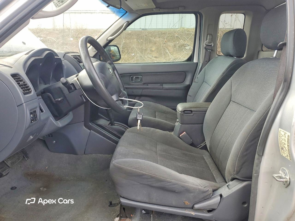 Nissan Navara (Frontier) 2004