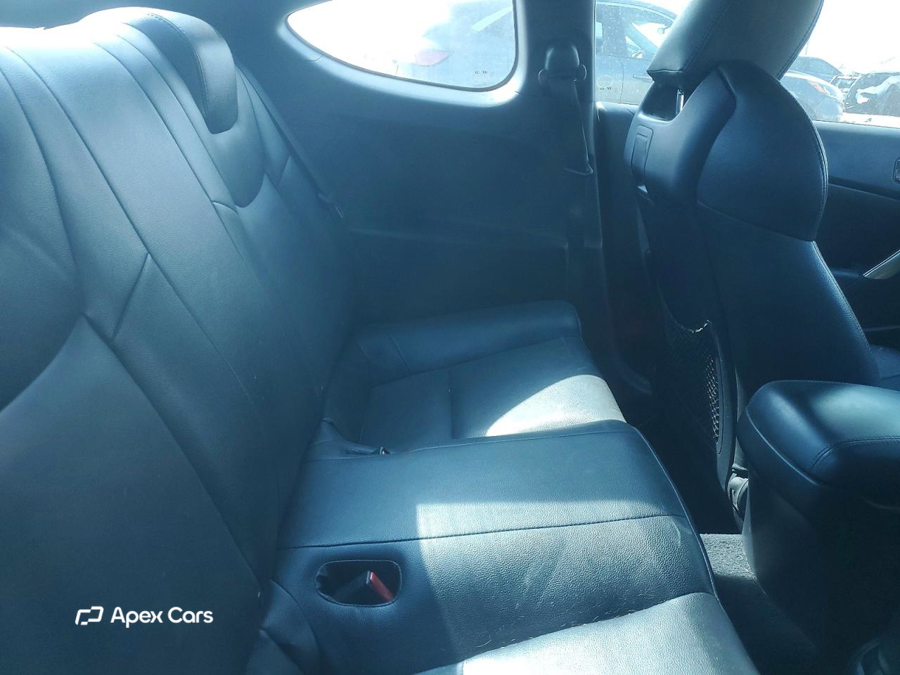 Hyundai Genesis 2015