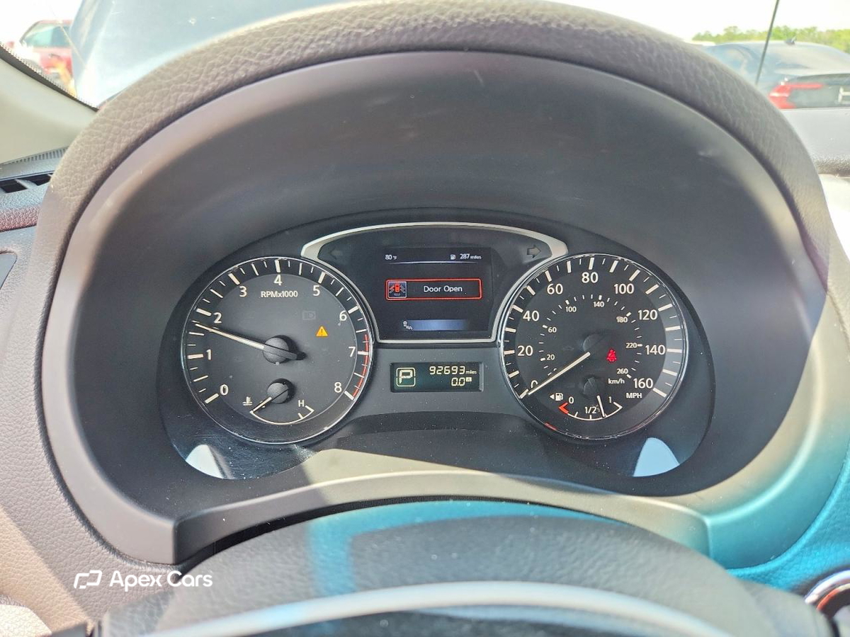 Nissan Altima 2015