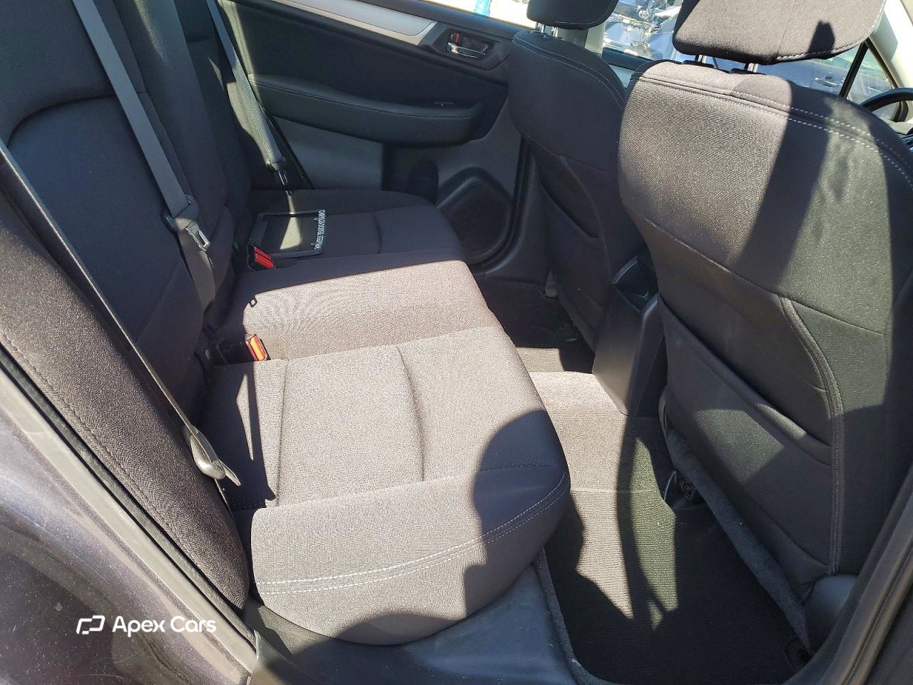 Subaru Legacy 2015
