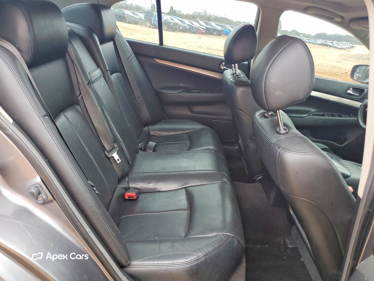 Infiniti G 2012