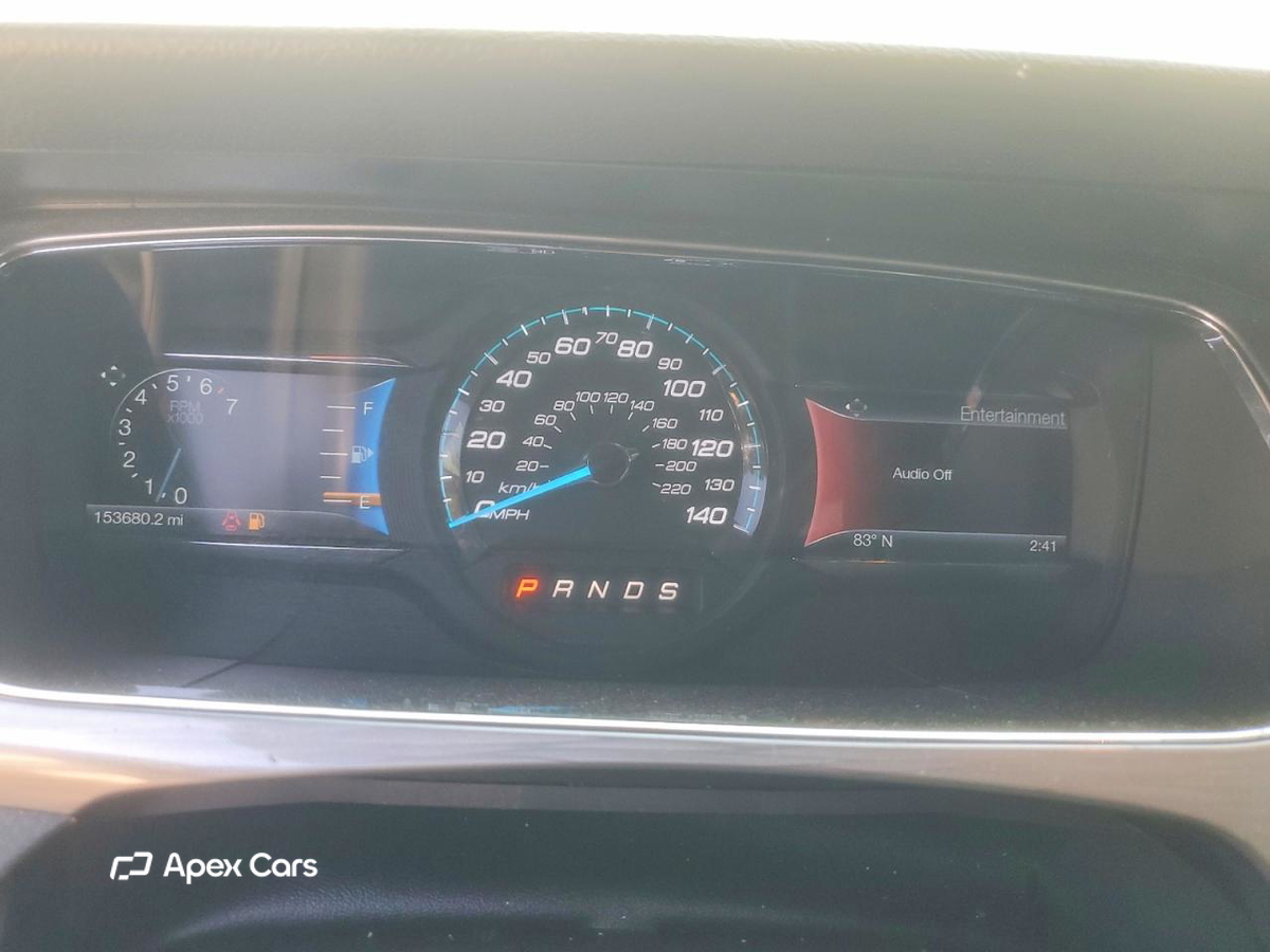 Ford Taurus 2015