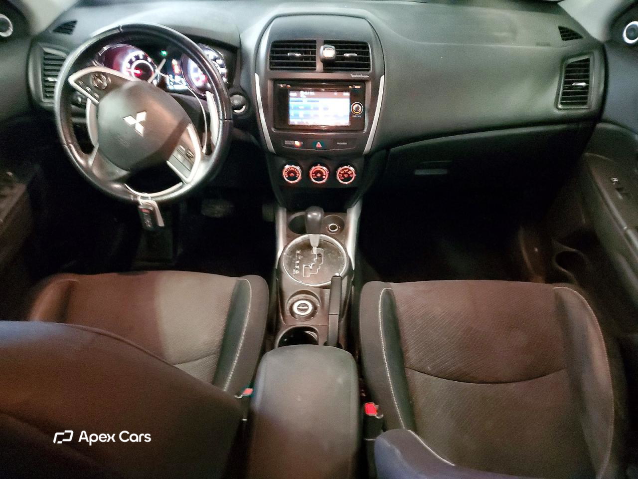 Mitsubishi Outlander 2014