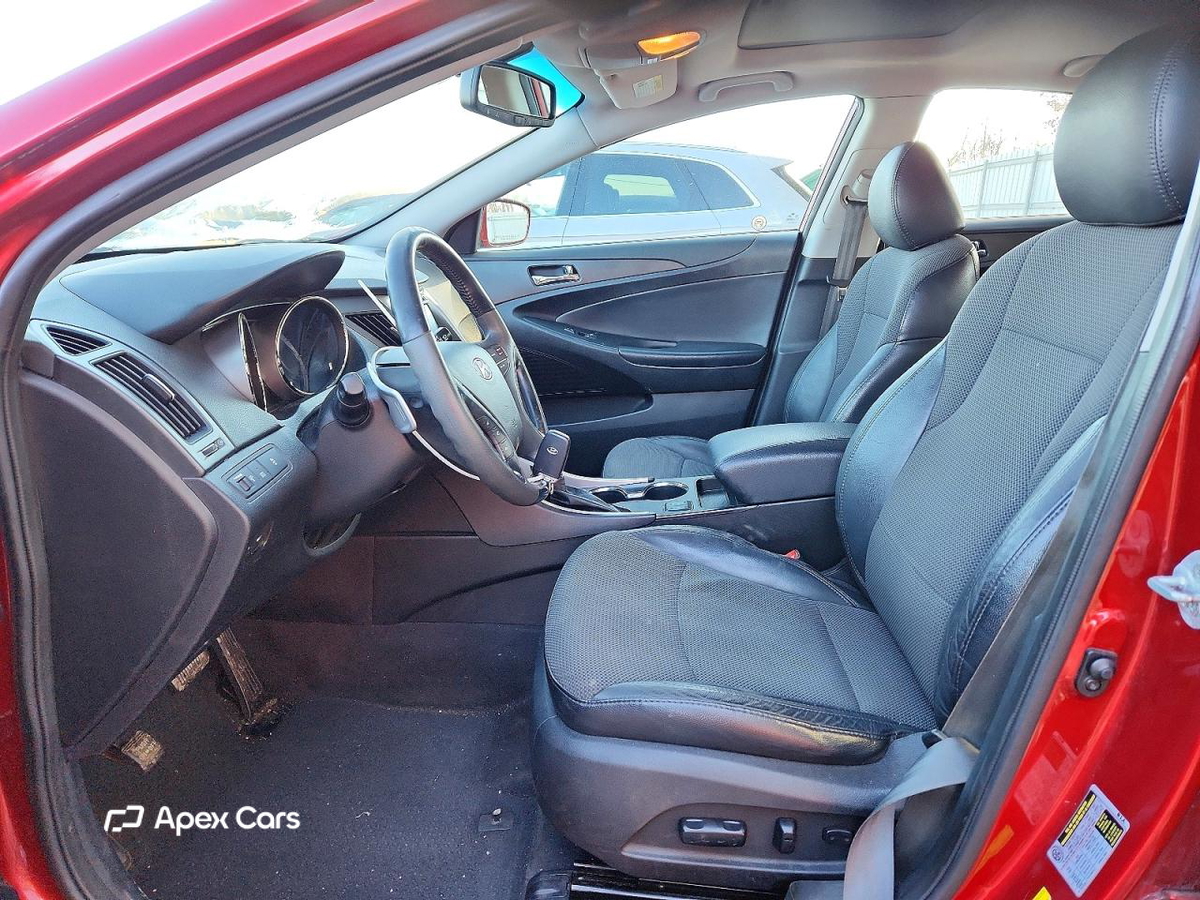 Hyundai Sonata 2013