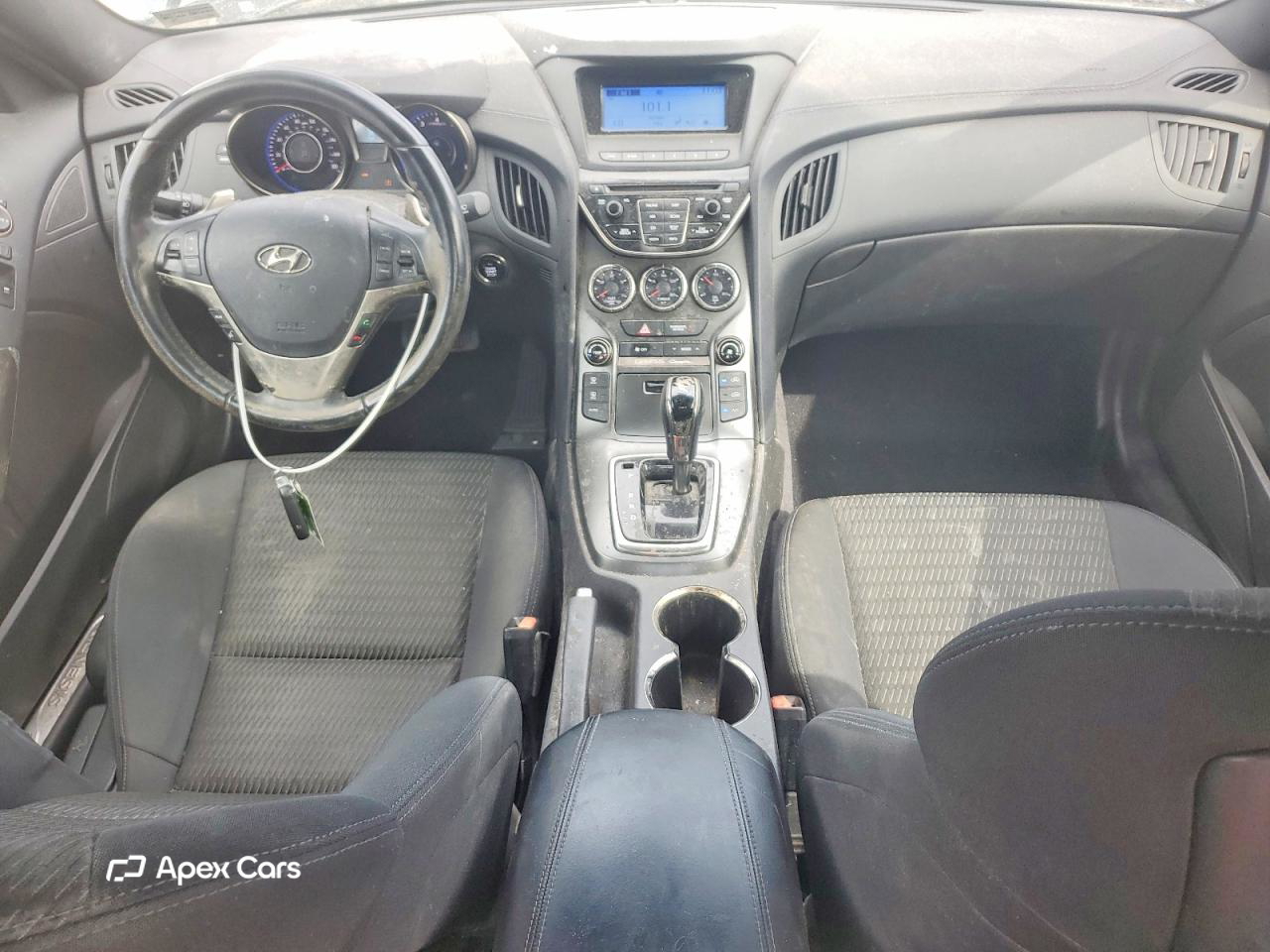 Hyundai Genesis 2015