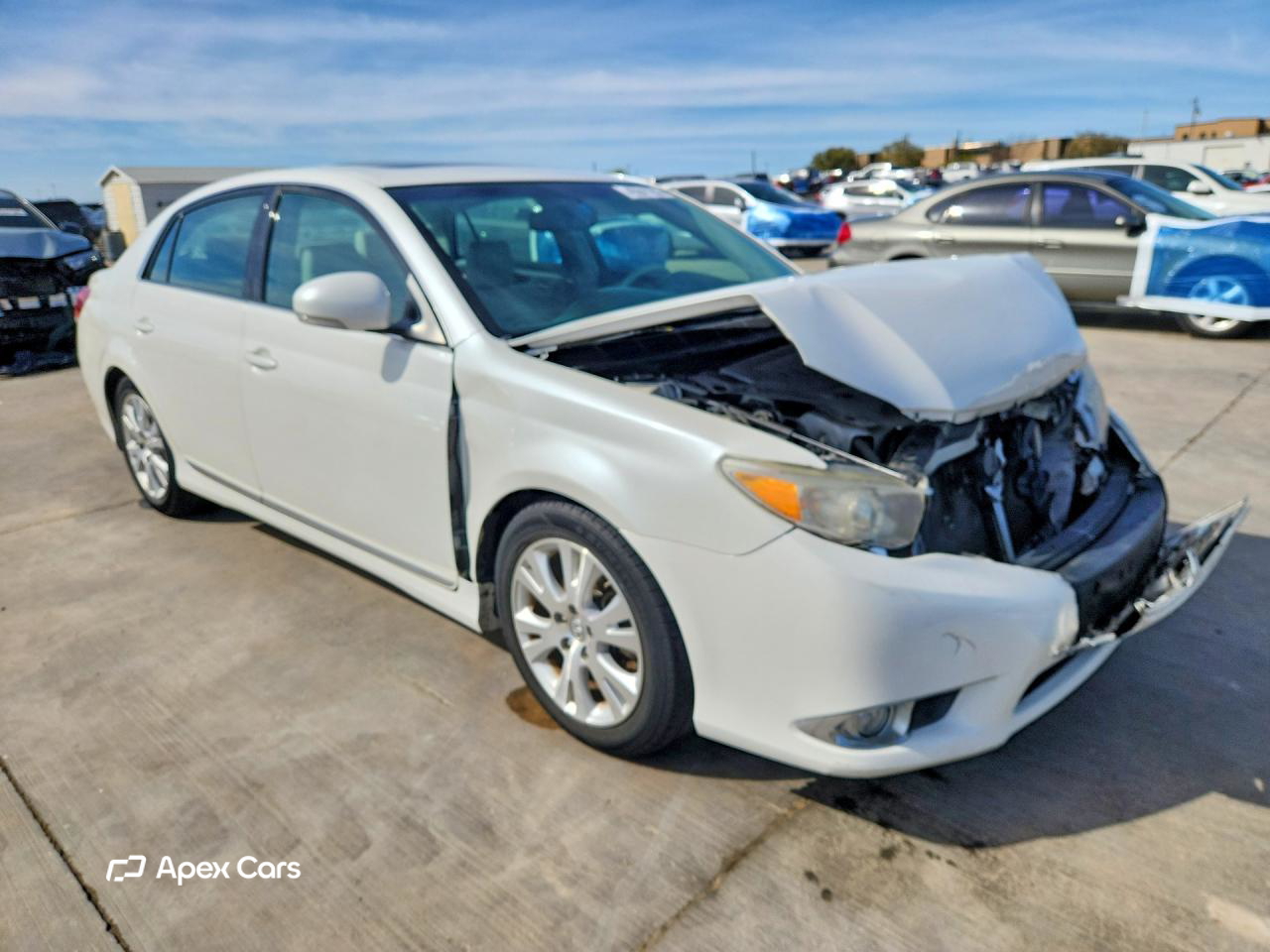 Toyota Avalon 2011