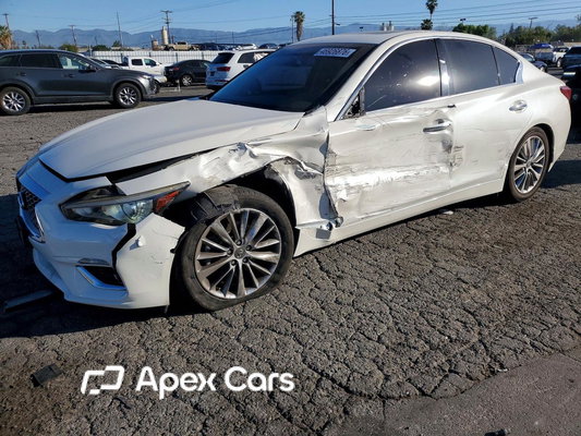 Infiniti Q50 2018 - Image 1 of 13