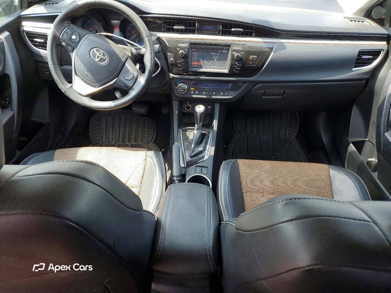 Toyota Corolla 2015
