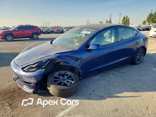 Tesla Model 3 2022 - Image 1 of 13