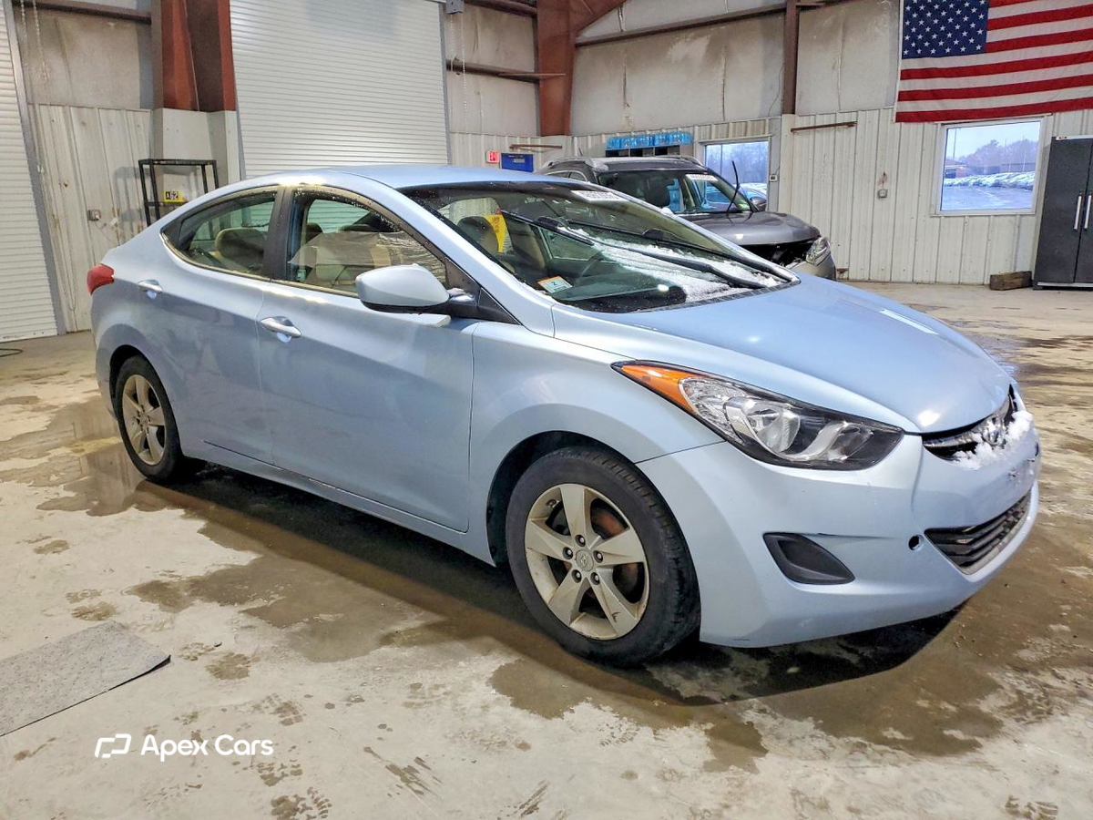 Hyundai Elantra 2011