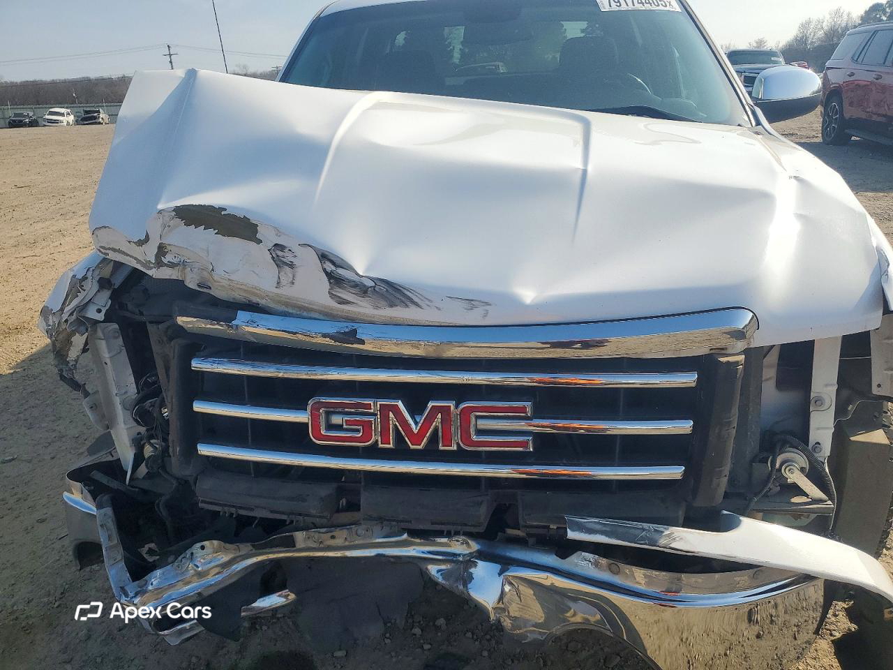 GMC Sierra 2013