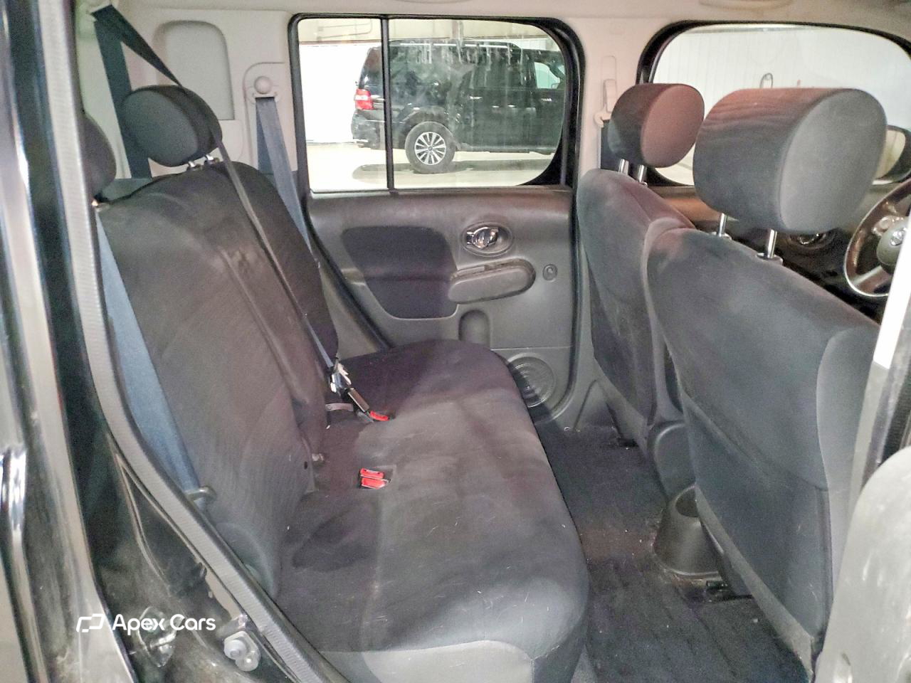 Nissan Cube 2011