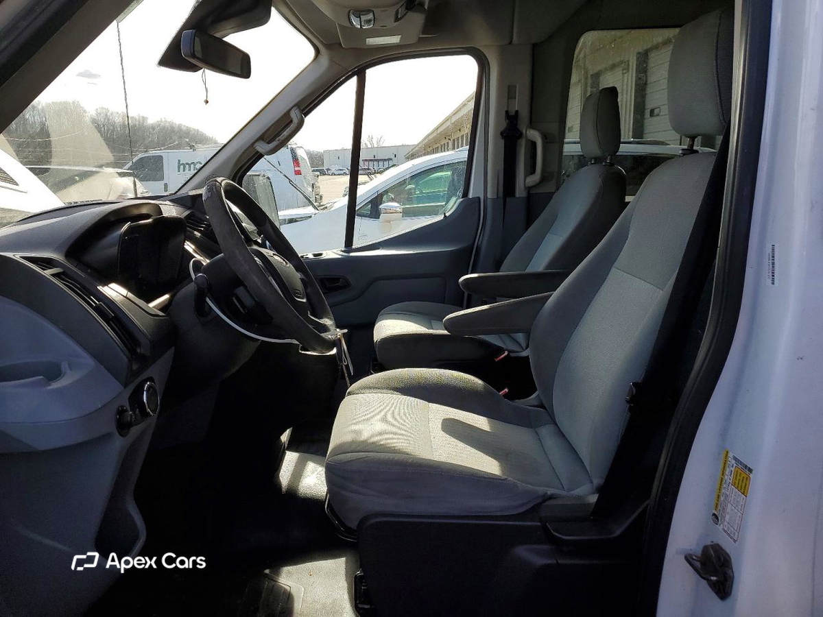 Ford Transit 2015