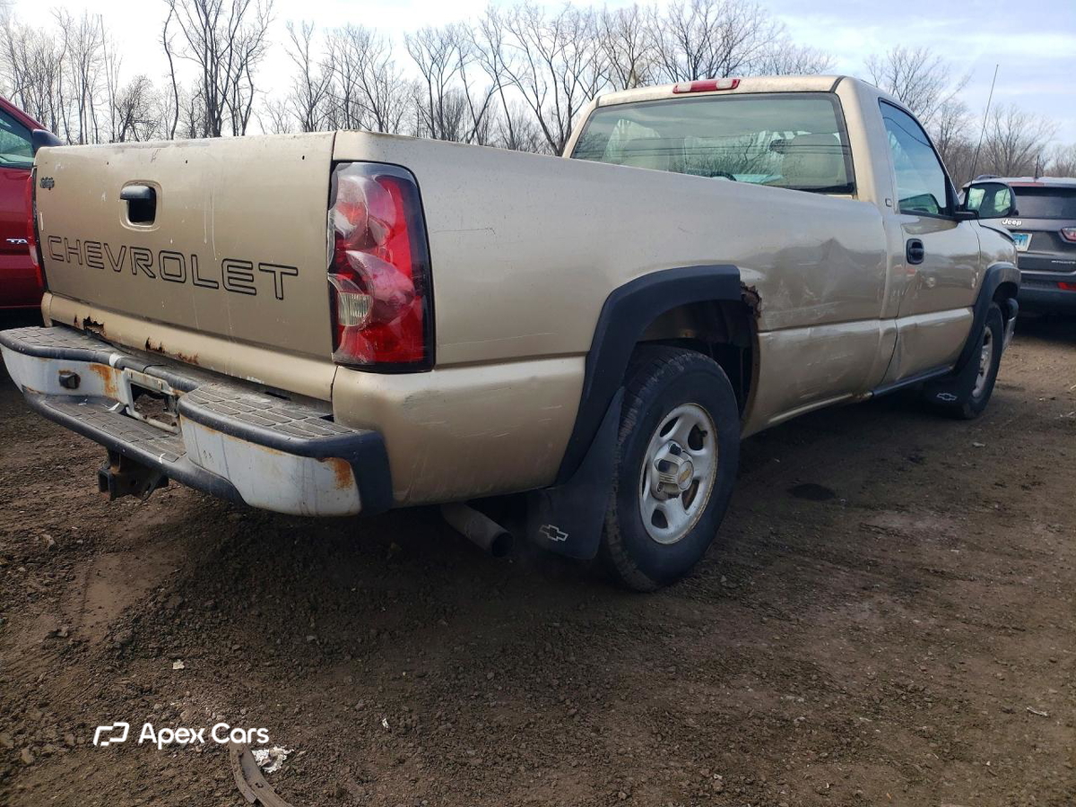 Chevrolet Silverado 2004